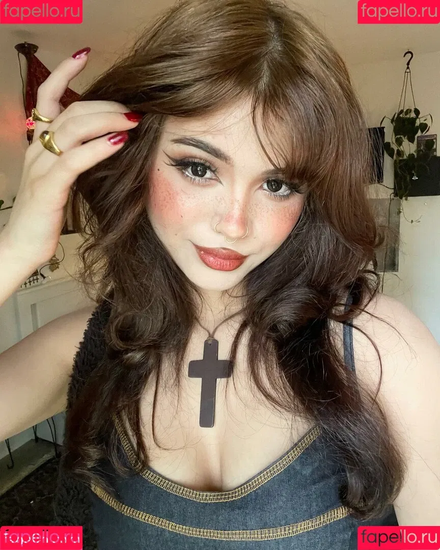 hellbabyeve Onlyfans Photo Gallery 