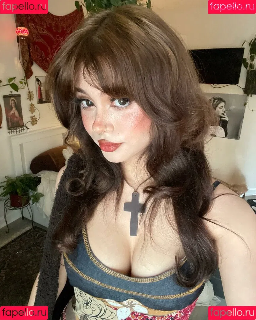 hellbabyeve Onlyfans Photo Gallery 