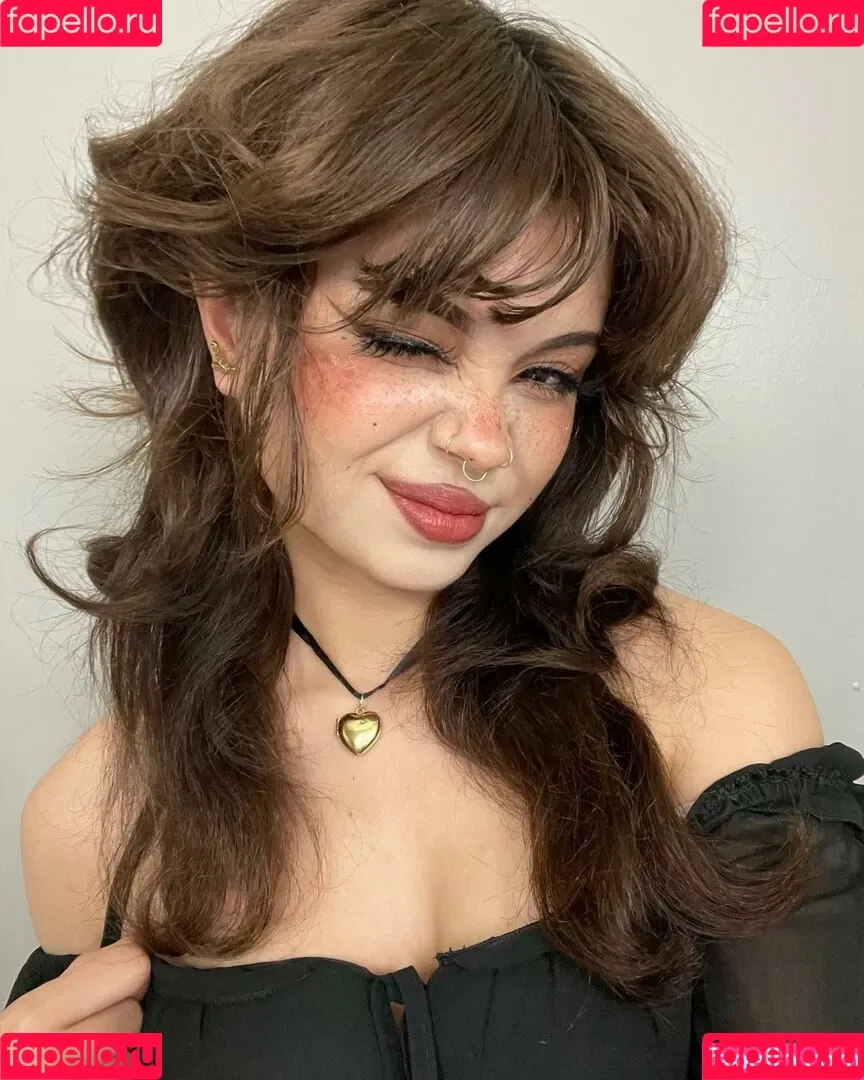 hellbabyeve Onlyfans Photo Gallery 