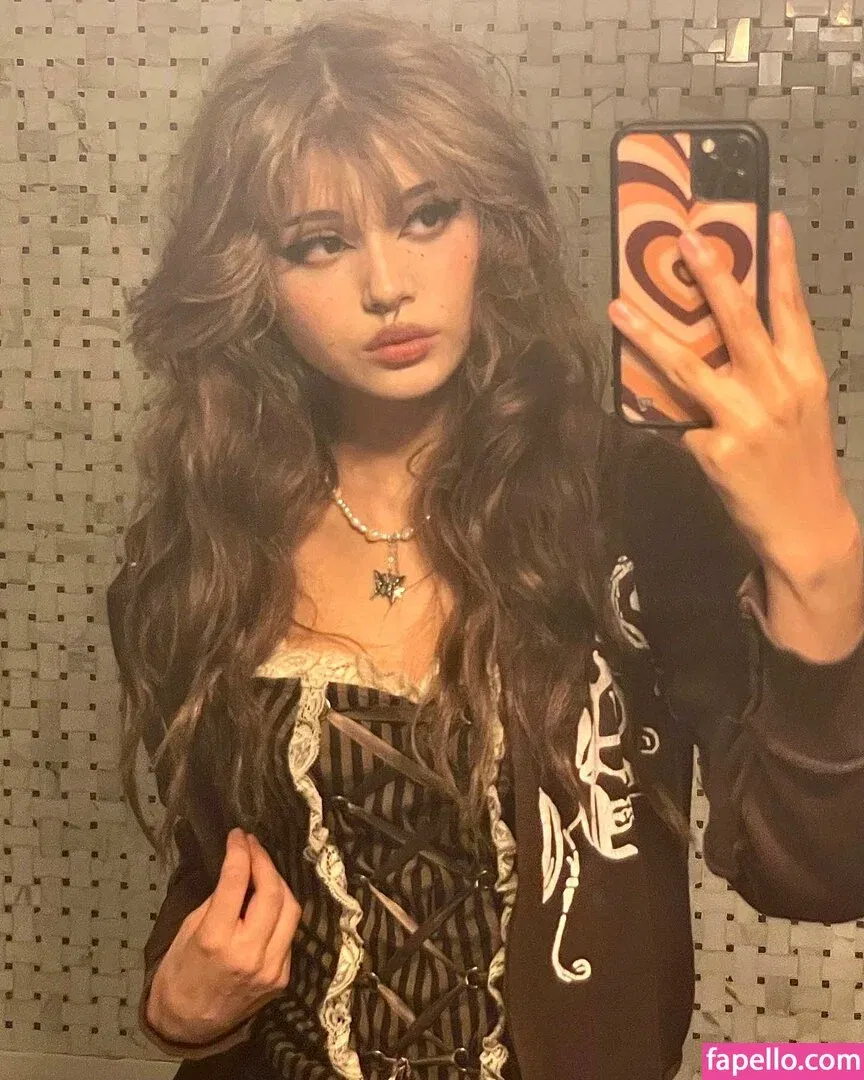 hellbabyeve Onlyfans Photo Gallery 