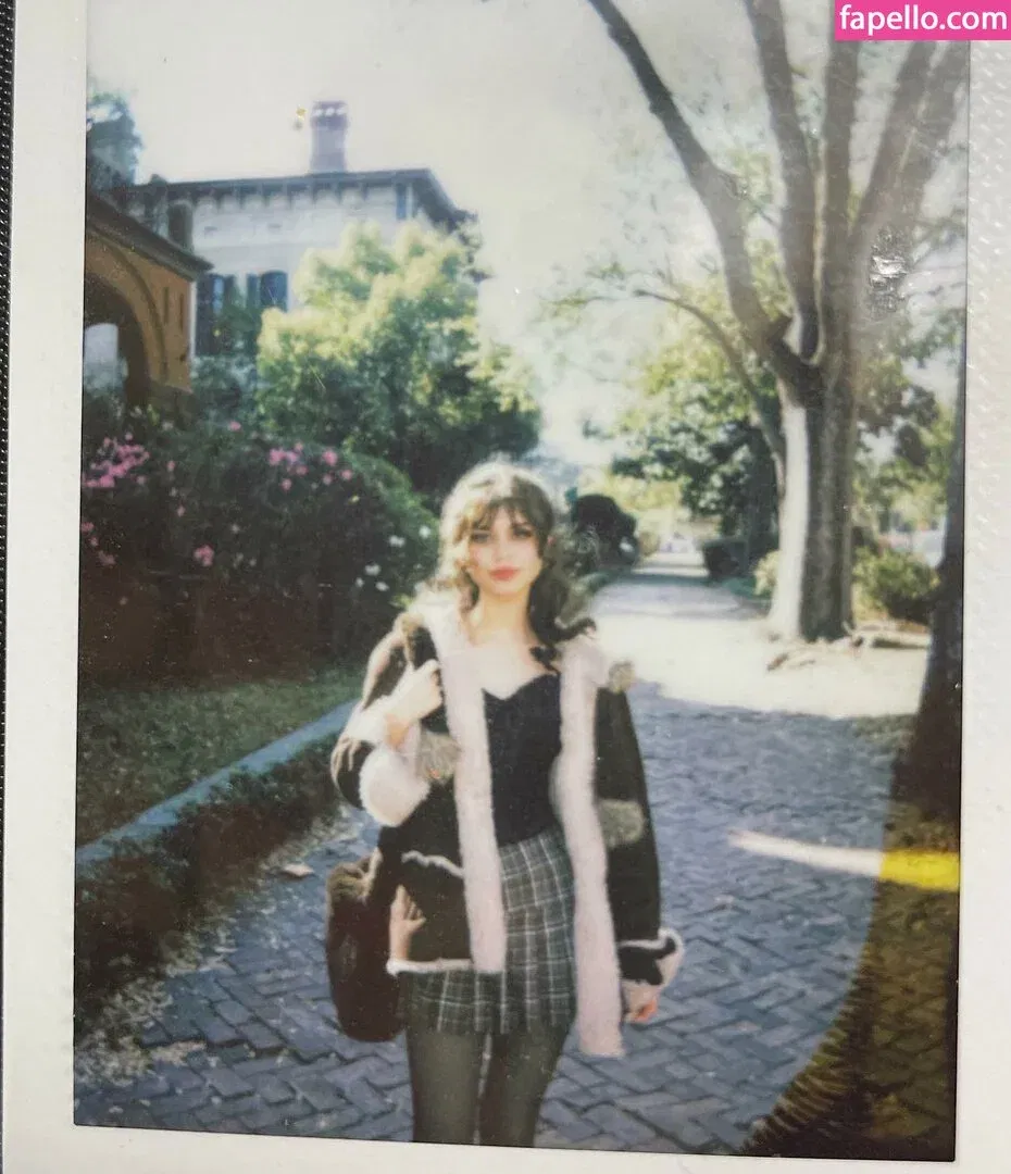 hellbabyeve Onlyfans Photo Gallery 