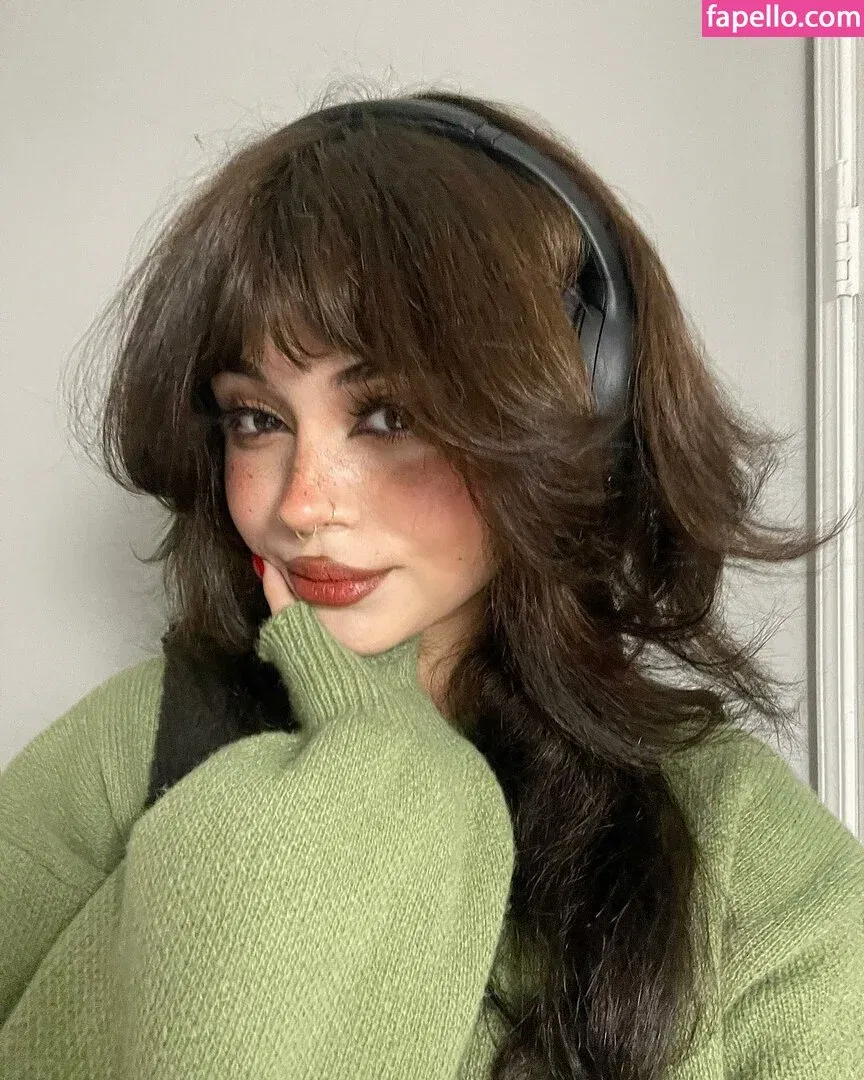 hellbabyeve Onlyfans Photo Gallery 