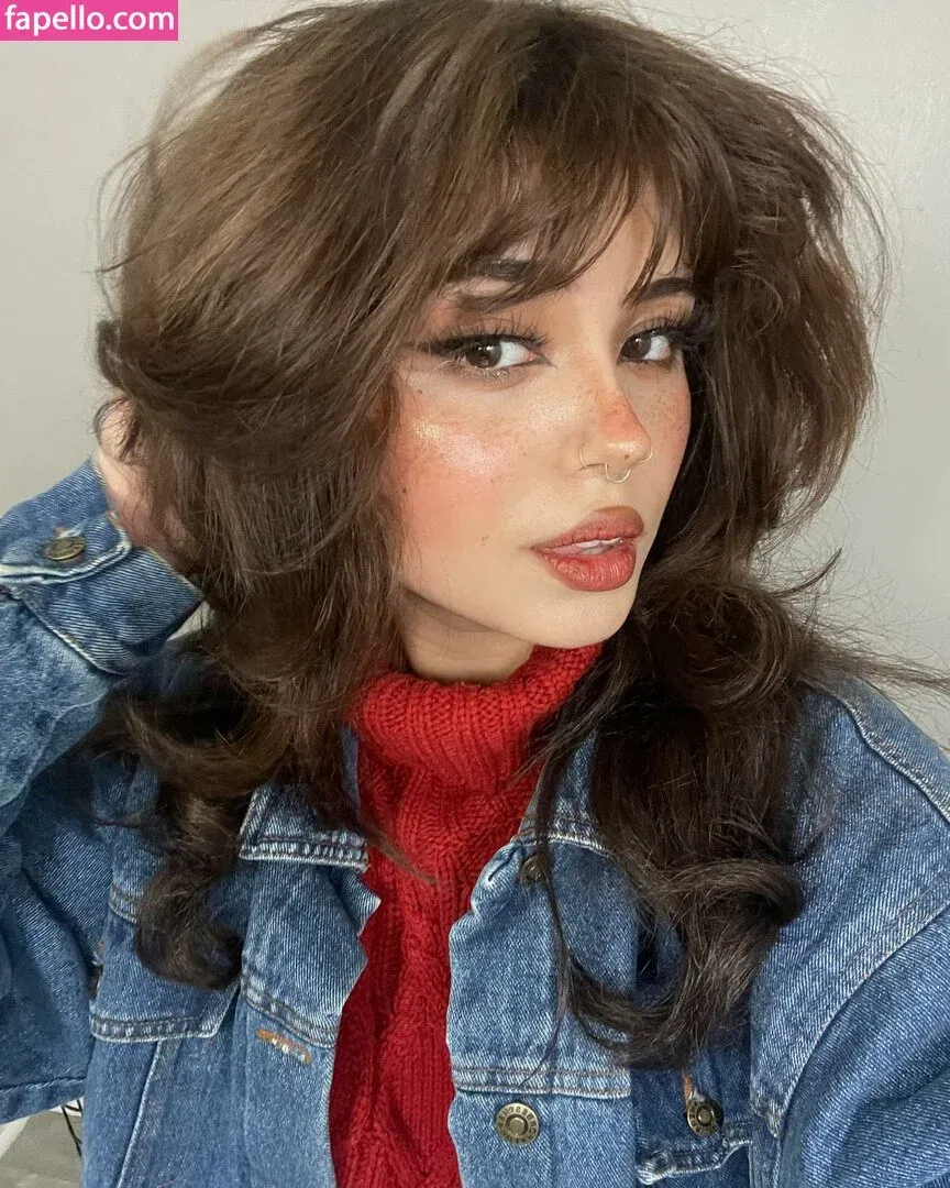 hellbabyeve Onlyfans Photo Gallery 