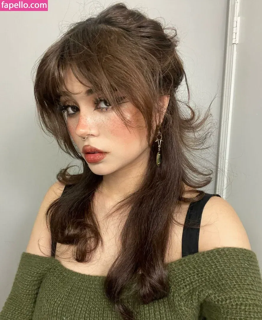 hellbabyeve Onlyfans Photo Gallery 