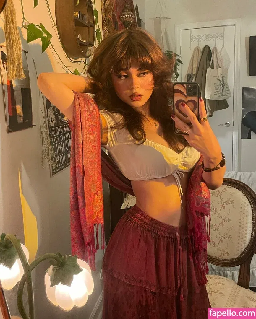 hellbabyeve Onlyfans Photo Gallery 