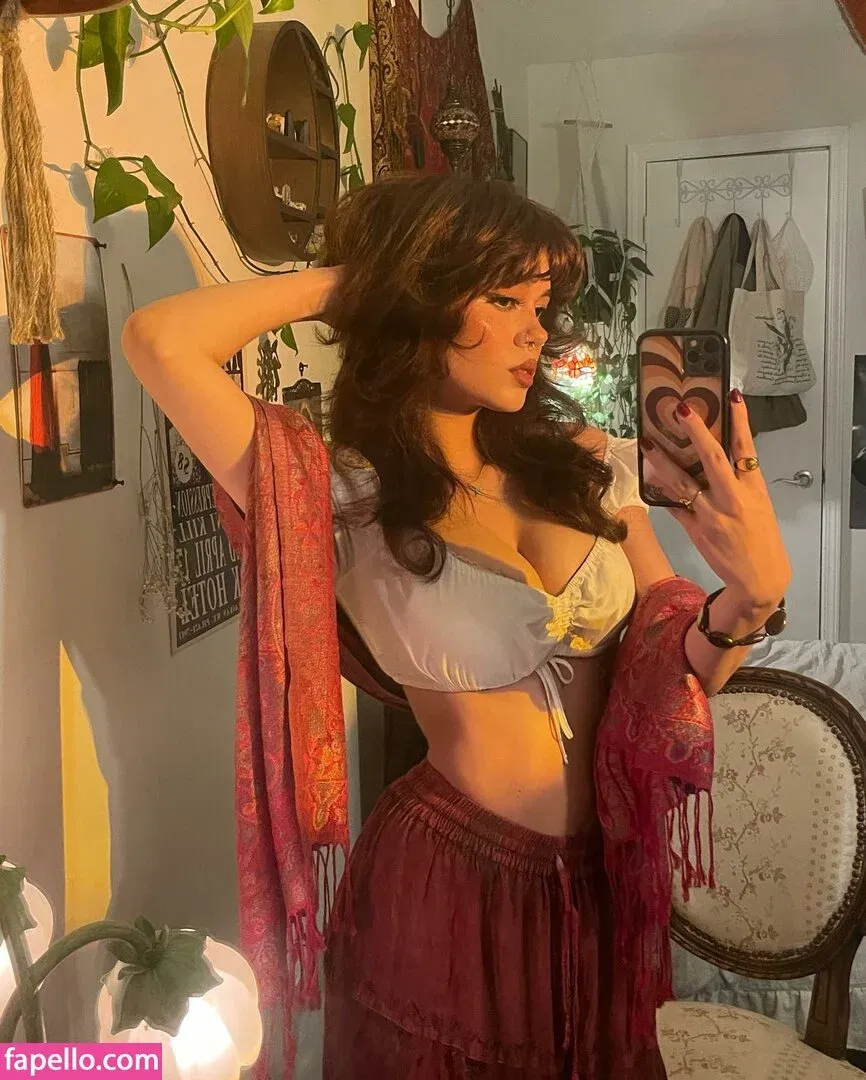 hellbabyeve Onlyfans Photo Gallery 