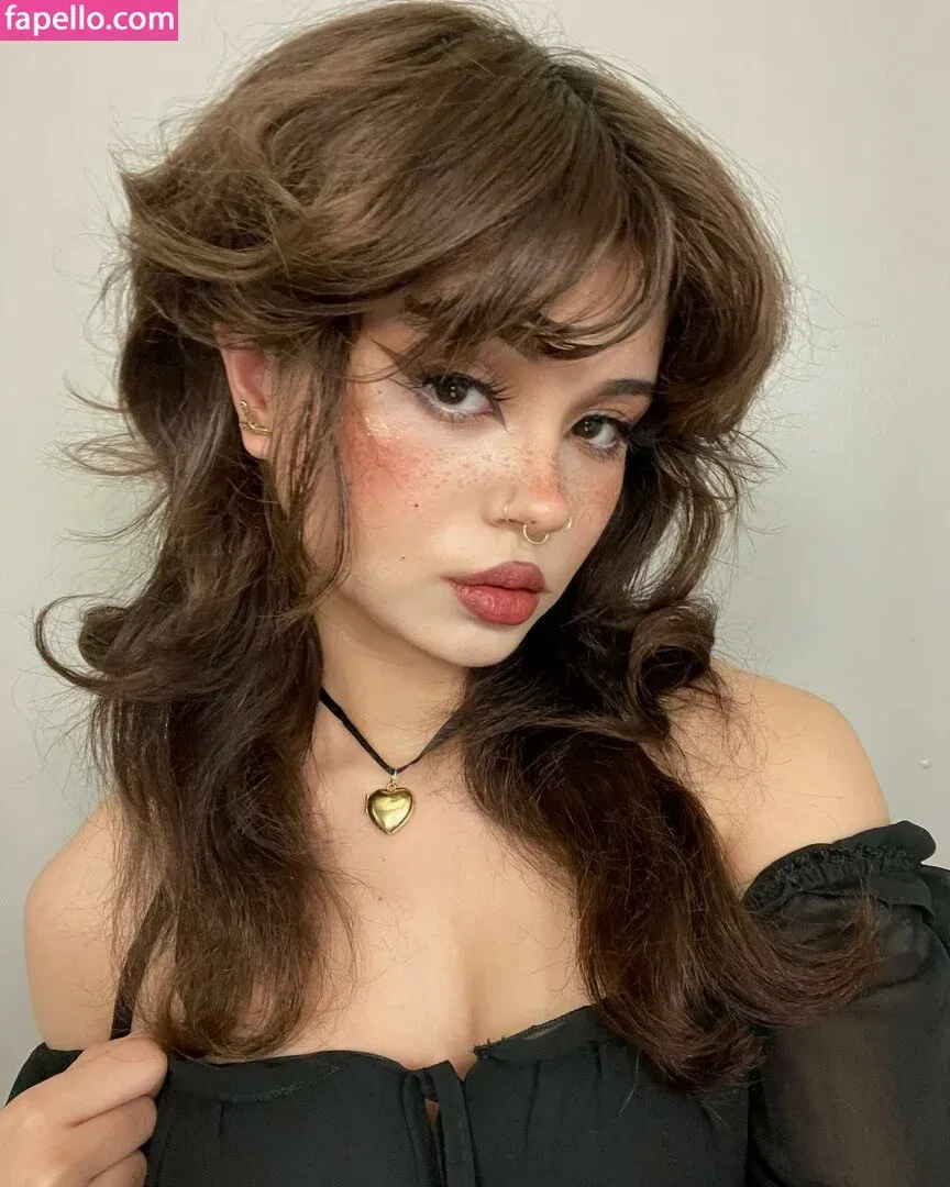 hellbabyeve Onlyfans Photo Gallery 