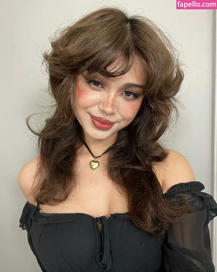 hellbabyeve Onlyfans Photo Gallery 