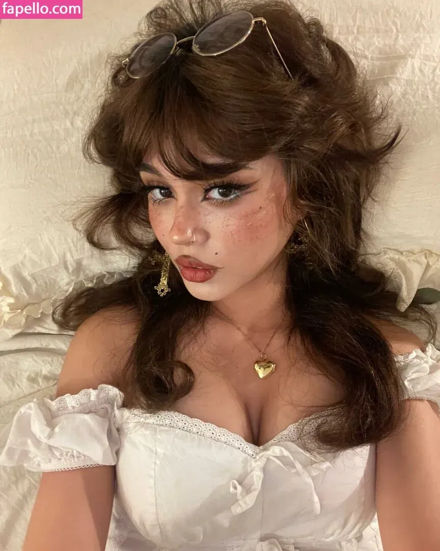 hellbabyeve Onlyfans Photo Gallery 