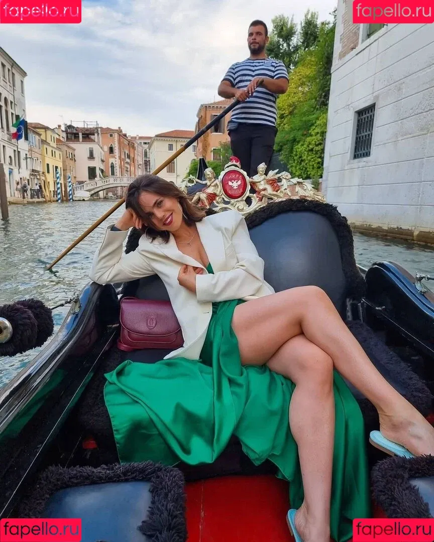 Alina Grozea Onlyfans Photo Gallery 