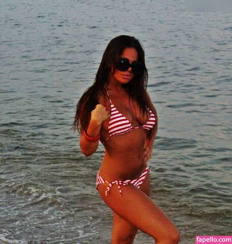 Alina Grozea Onlyfans Photo Gallery 