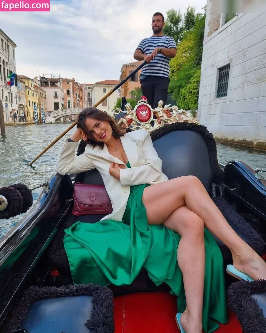 Alina Grozea Onlyfans Photo Gallery 