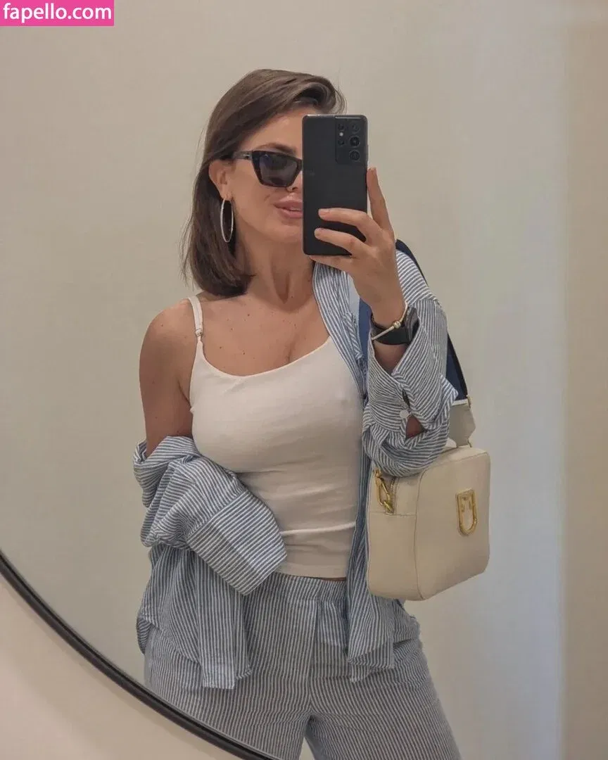 Alina Grozea Onlyfans Photo Gallery 