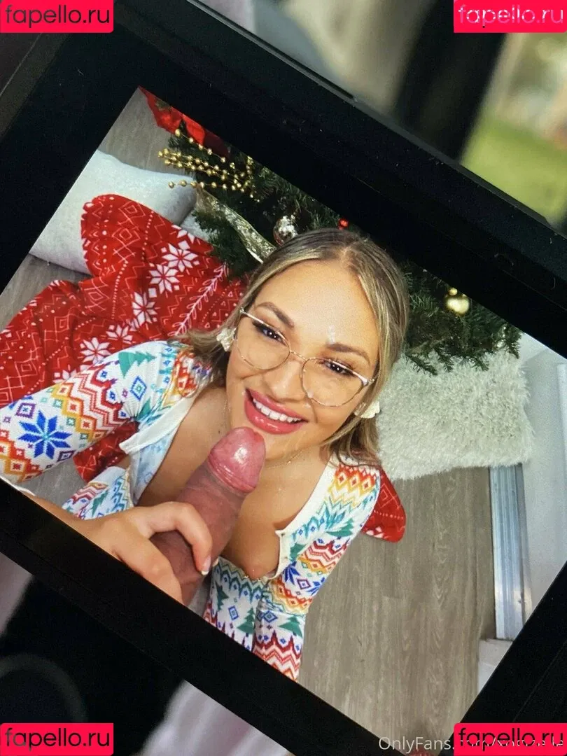 xogizelle Onlyfans Photo Gallery 