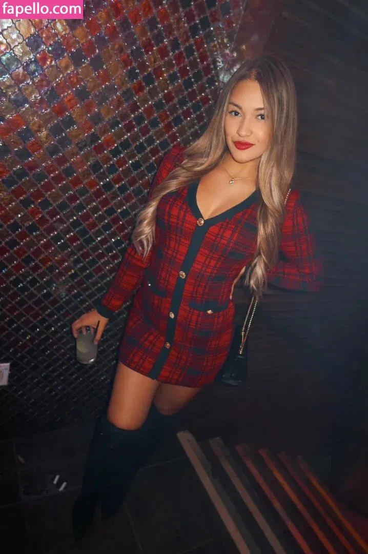 xogizelle Onlyfans Photo Gallery 