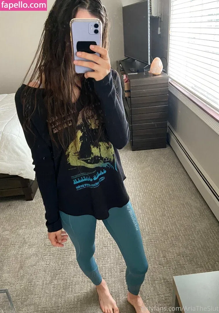 hiblissfularia Onlyfans Photo Gallery 