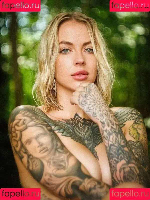 Liska Ruschnic Onlyfans Photo Gallery 