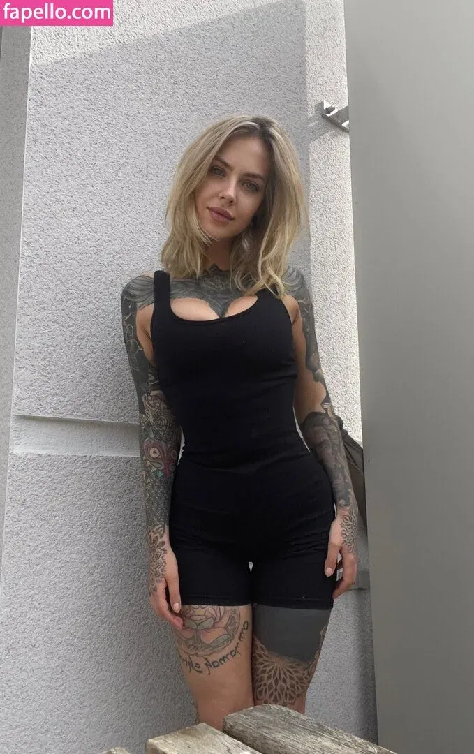 Liska Ruschnic Onlyfans Photo Gallery 