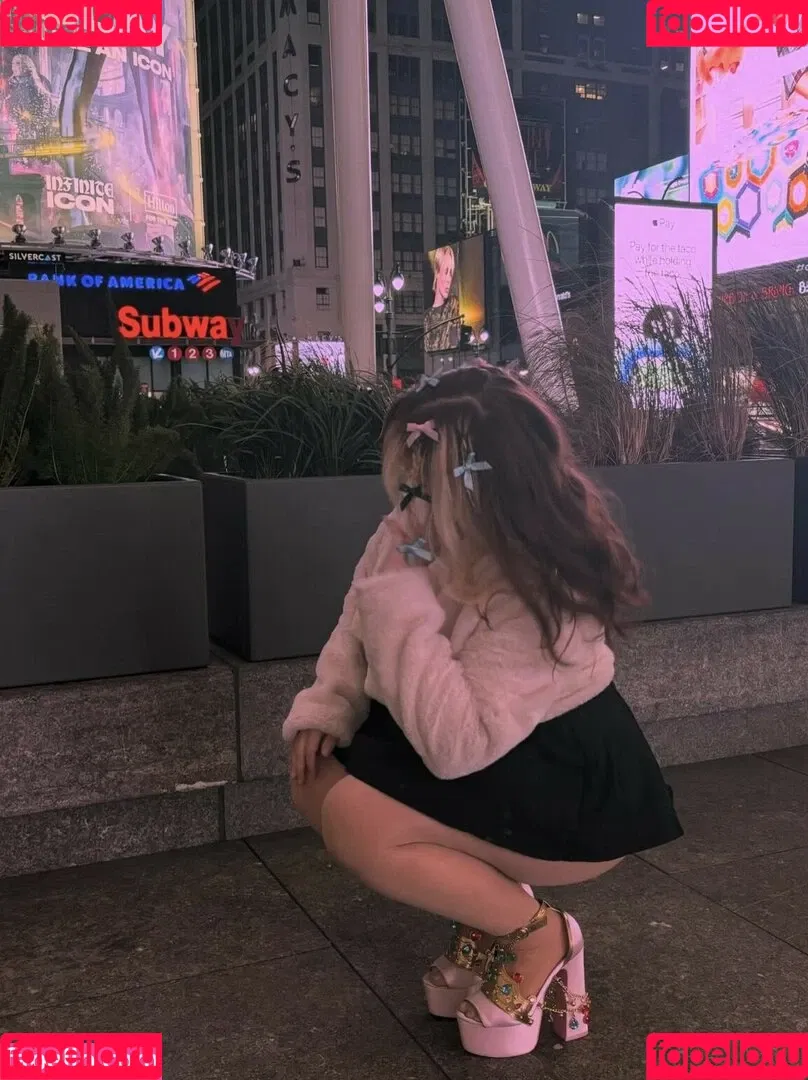 licibops Onlyfans Photo Gallery 