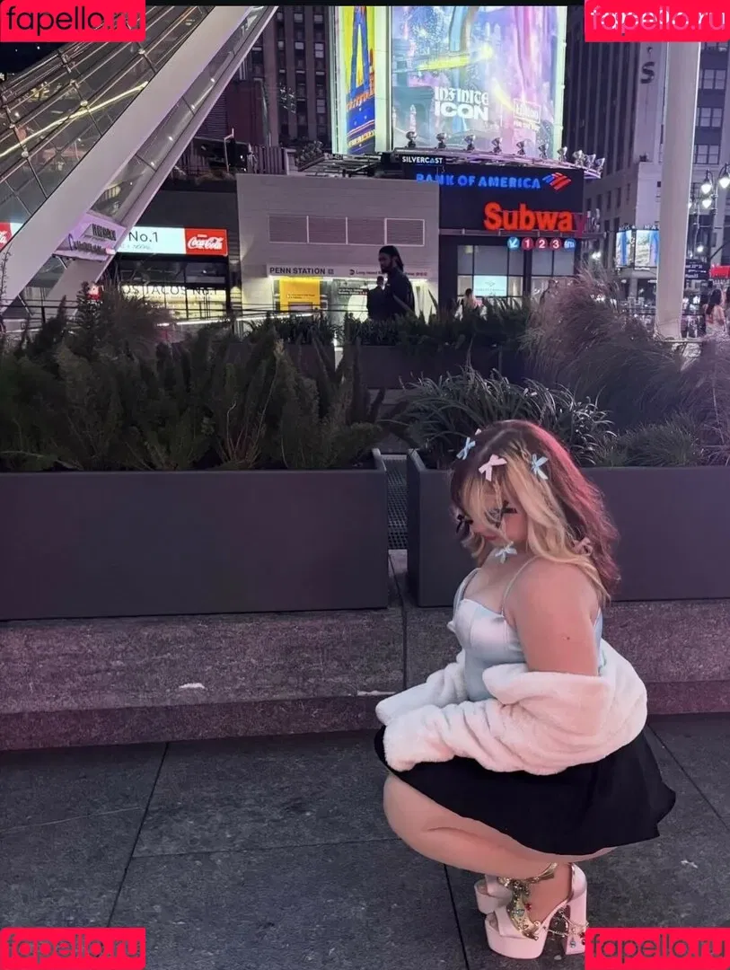 licibops Onlyfans Photo Gallery 