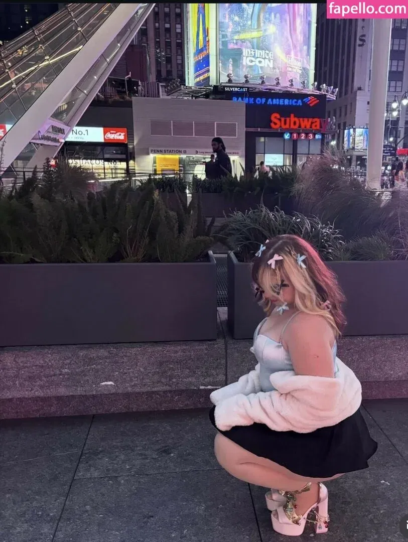 licibops Onlyfans Photo Gallery 