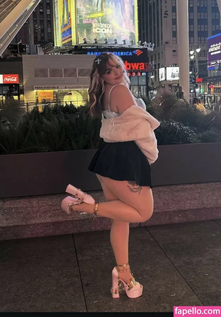 licibops Onlyfans Photo Gallery 