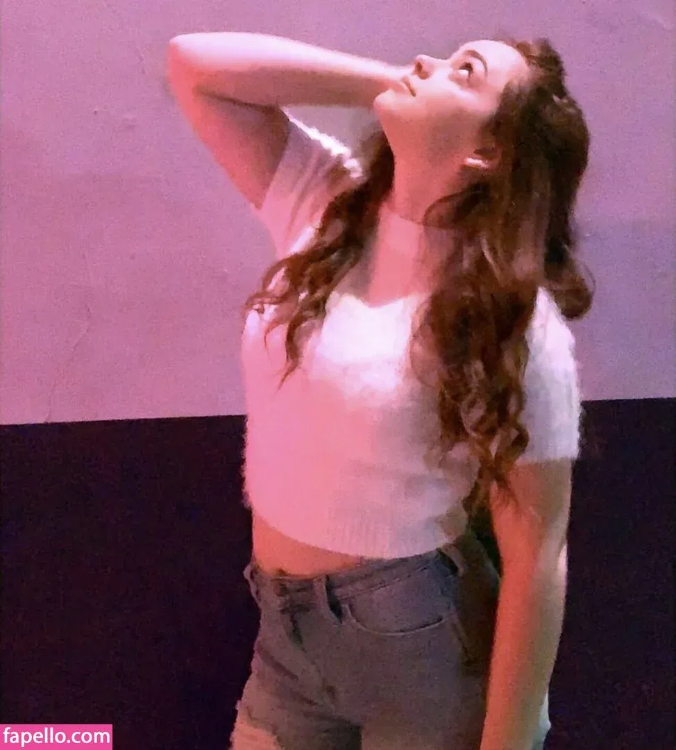 licibops Onlyfans Photo Gallery 