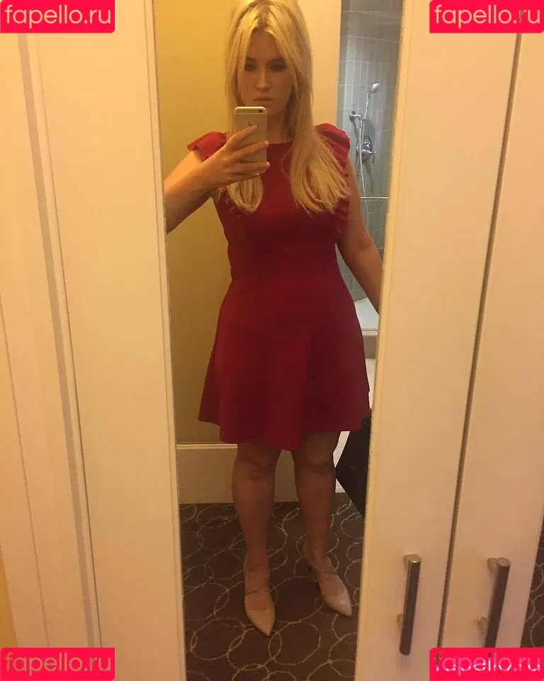 Grace Randolph Onlyfans Photo Gallery 