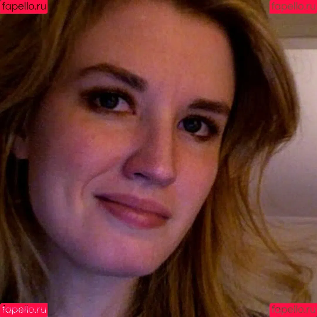 Grace Randolph Onlyfans Photo Gallery 