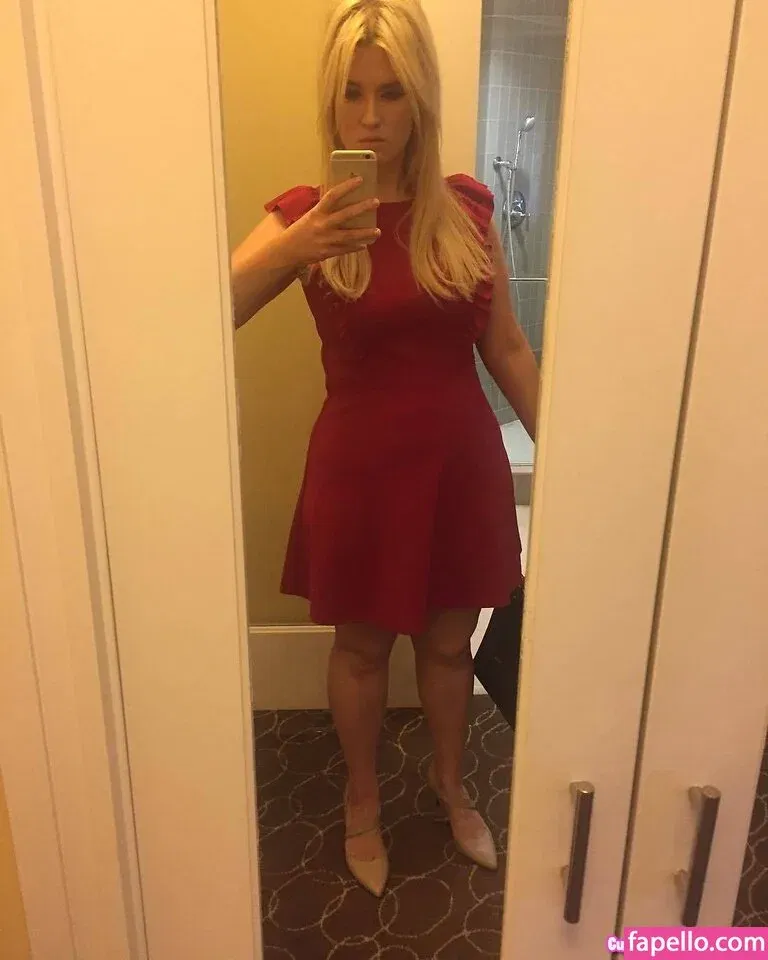 Grace Randolph Onlyfans Photo Gallery 