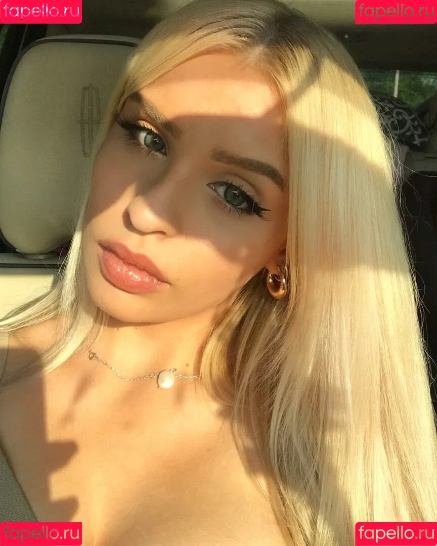 Avylynnet Onlyfans Photo Gallery 