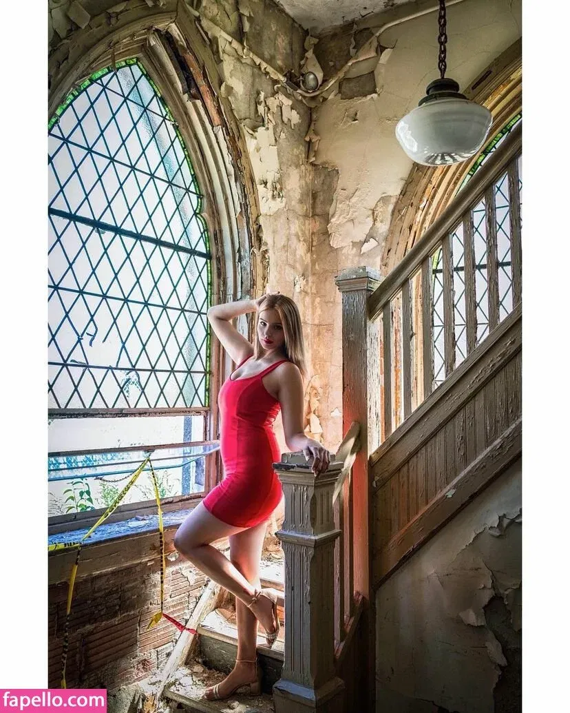 Avylynnet Onlyfans Photo Gallery 