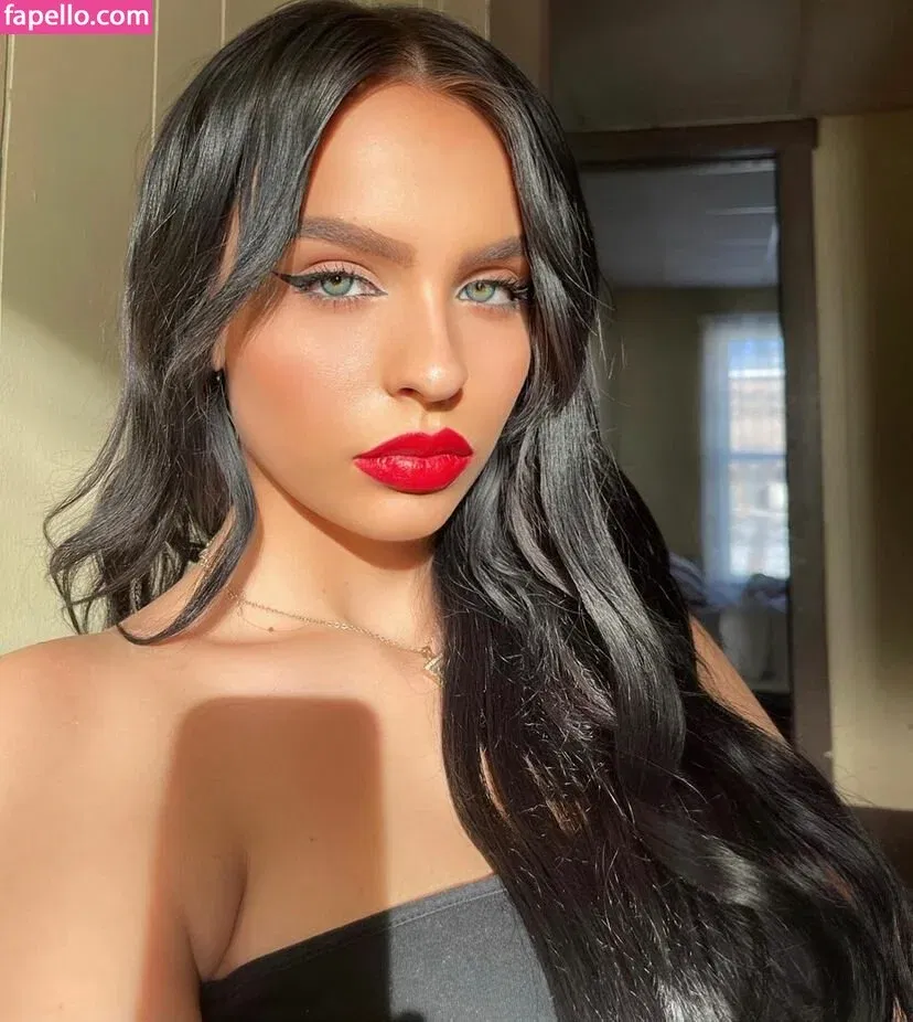 Avylynnet Onlyfans Photo Gallery 