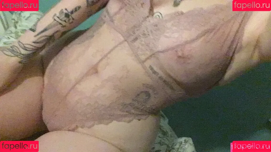 arianalgrande Onlyfans Photo Gallery 