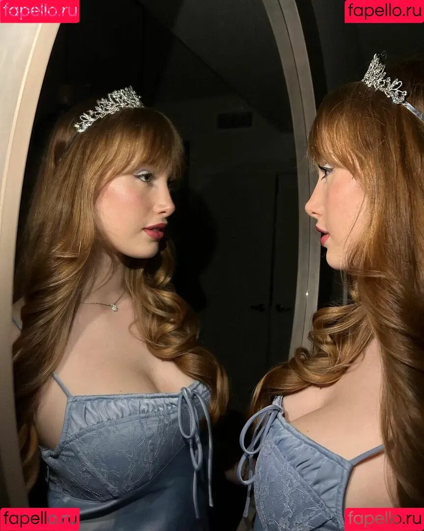 Allison Gold Onlyfans Photo Gallery 