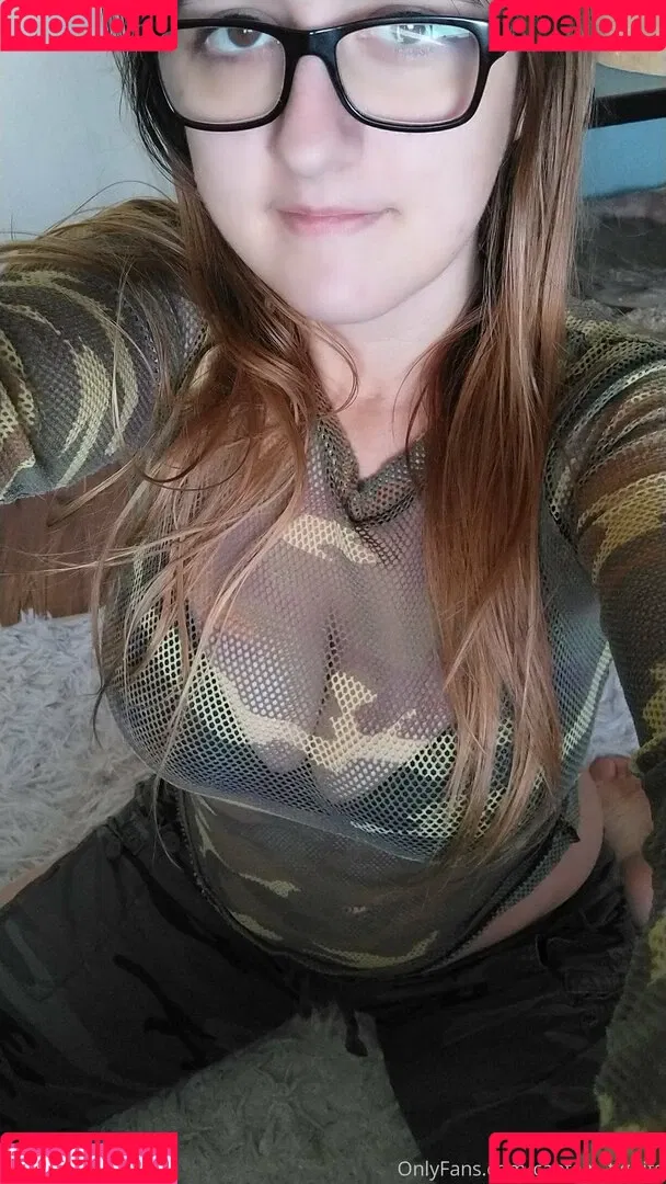 Captain TigBits Onlyfans Photo Gallery 