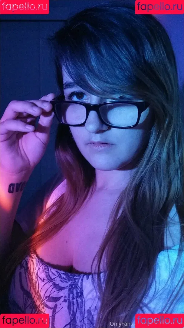 Captain TigBits Onlyfans Photo Gallery 
