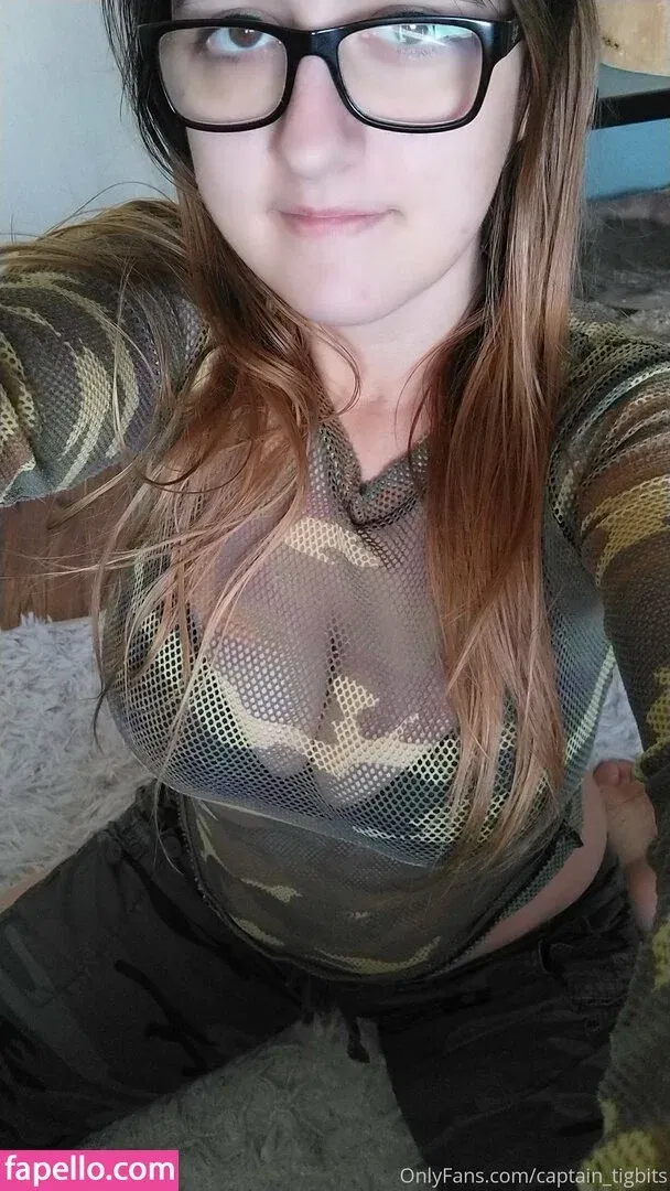 Captain TigBits Onlyfans Photo Gallery 