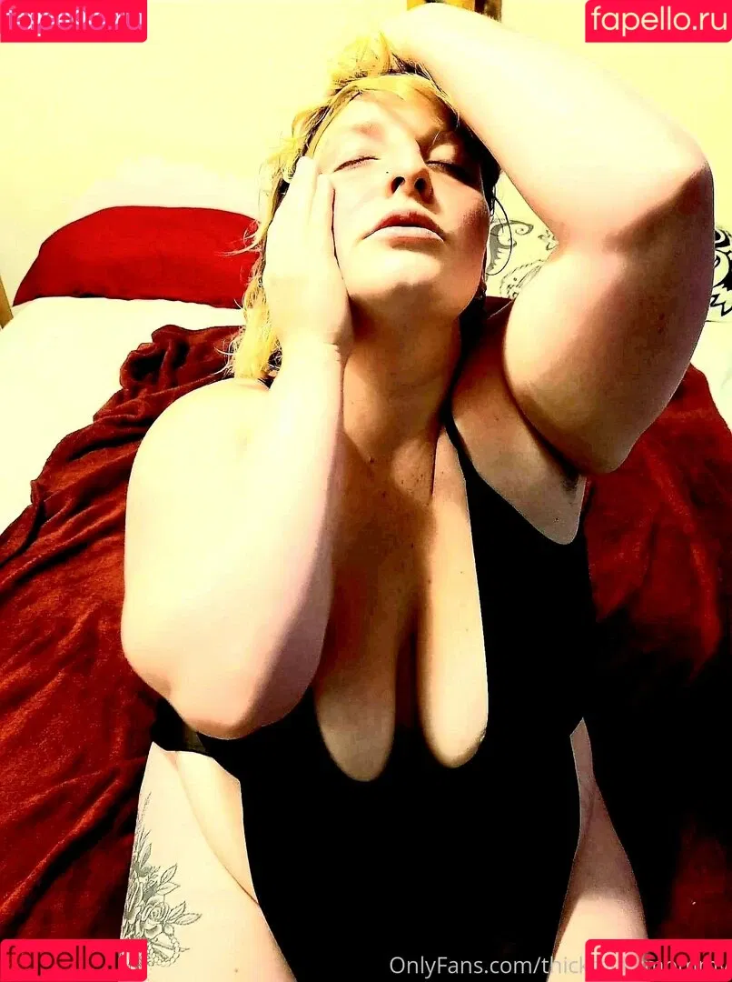 thickmilkymommy Onlyfans Photo Gallery 