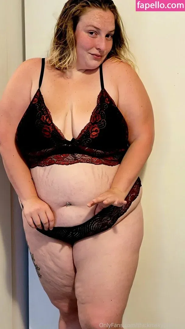 thickmilkymommy Onlyfans Photo Gallery 