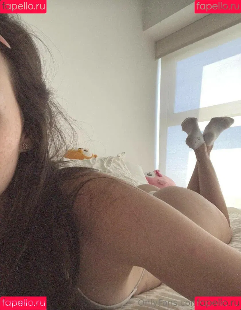 Tutyzulu Onlyfans Photo Gallery 