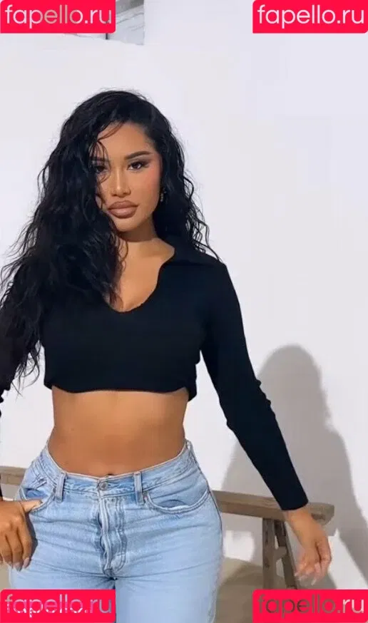 Janet Guzman Onlyfans Photo Gallery 