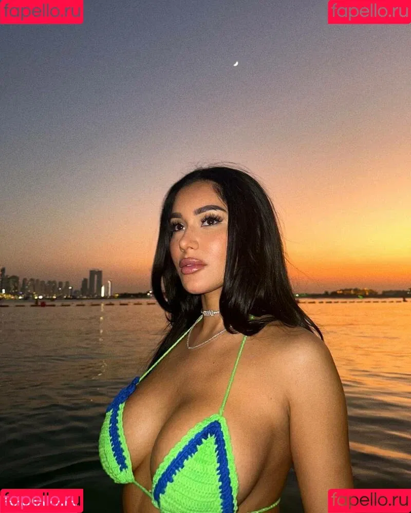 Janet Guzman Onlyfans Photo Gallery 
