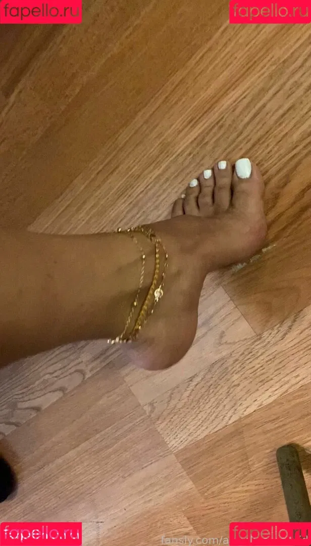 angelinamadrid Onlyfans Photo Gallery 