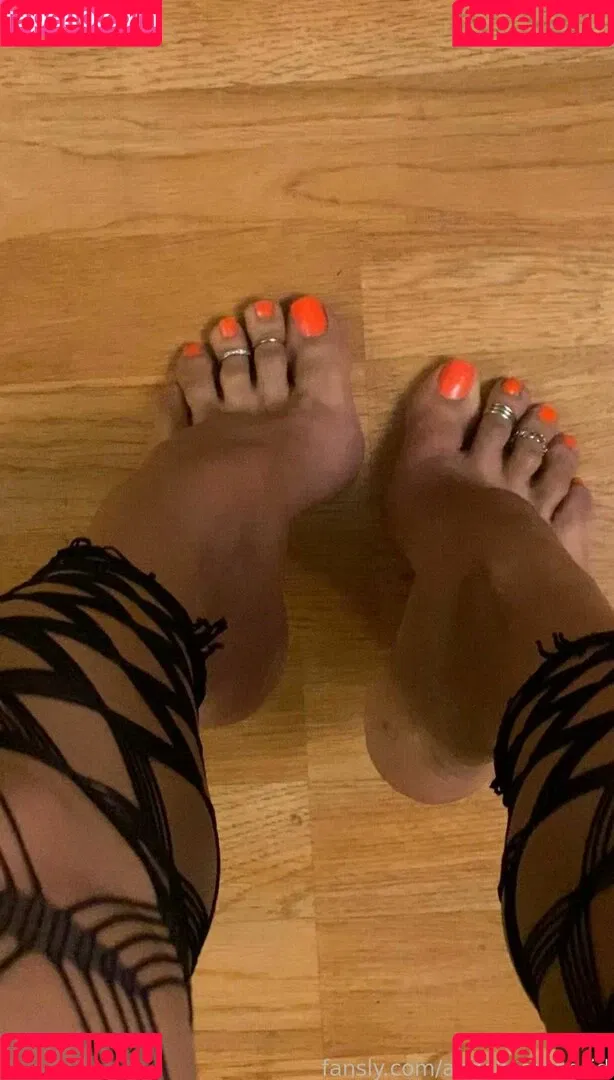 angelinamadrid Onlyfans Photo Gallery 