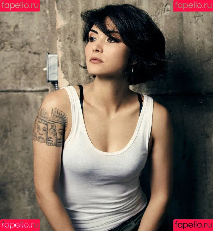Daniella Pineda Onlyfans Photo Gallery 