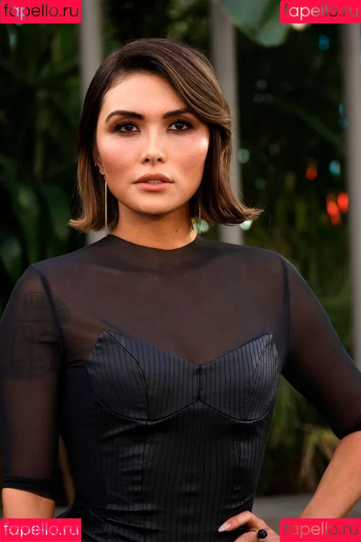 Daniella Pineda Onlyfans Photo Gallery 
