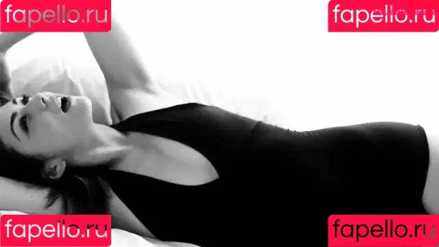 Daniella Pineda Onlyfans Photo Gallery 