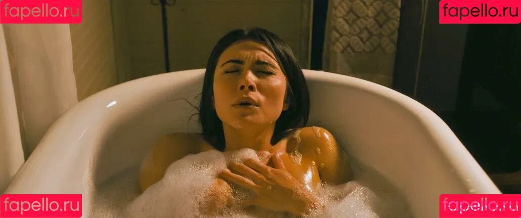 Daniella Pineda Onlyfans Photo Gallery 