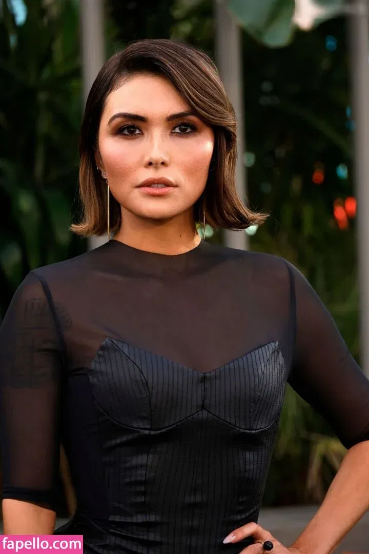 Daniella Pineda Onlyfans Photo Gallery 